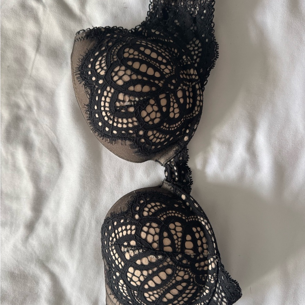 Elegant Black Lace Bra
